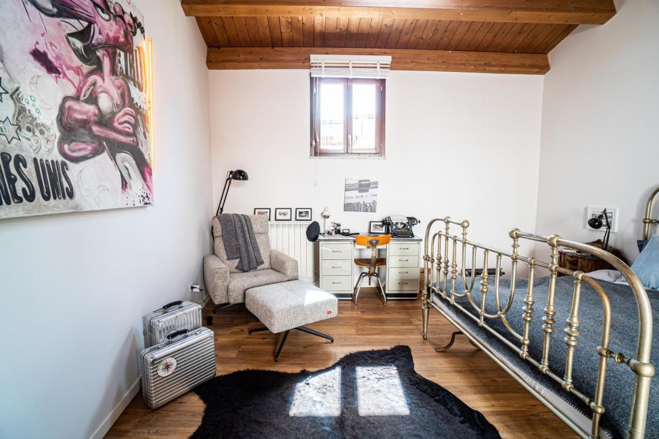 Solemar Sicilia - Palazzo Vetrano Apartment ปาแลร์โม ภายนอก รูปภาพ