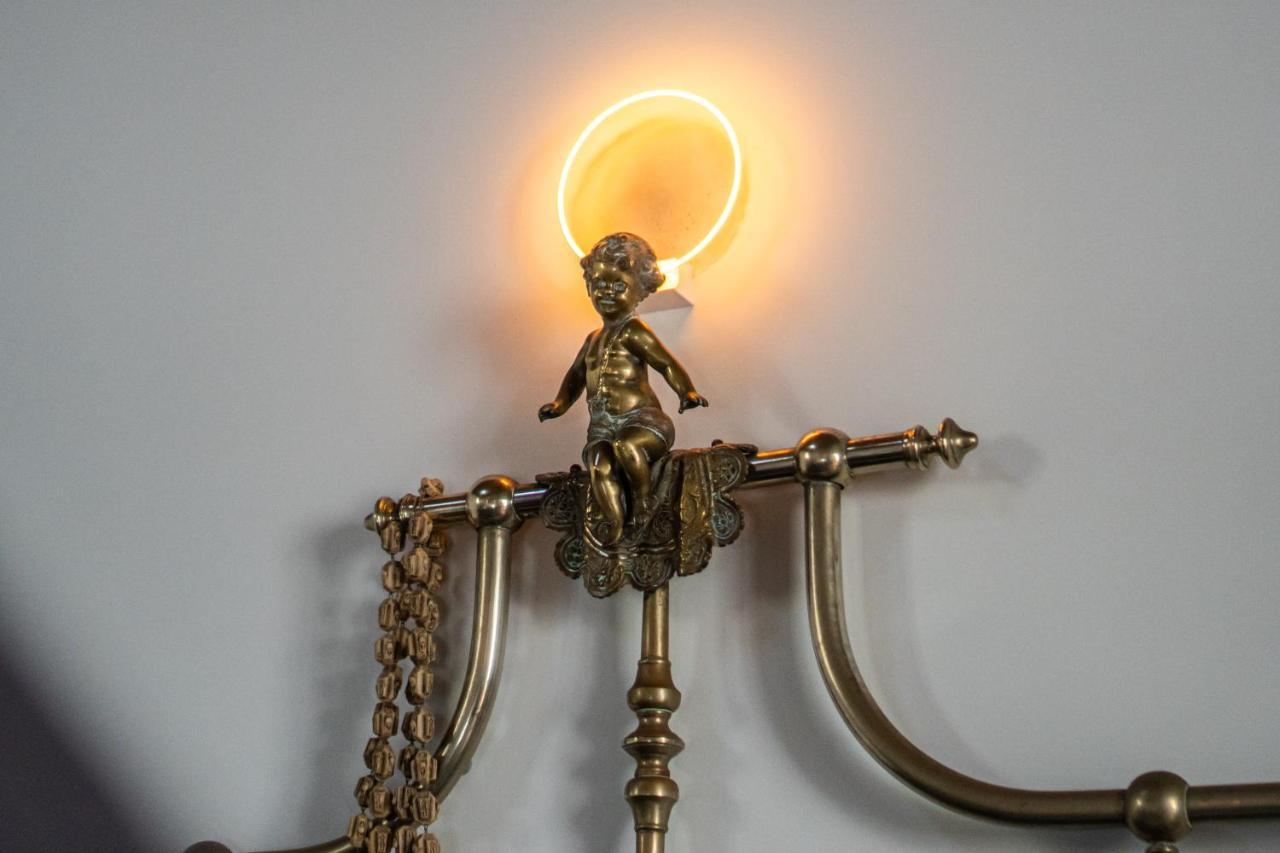 Solemar Sicilia - Palazzo Vetrano Apartment ปาแลร์โม ภายนอก รูปภาพ